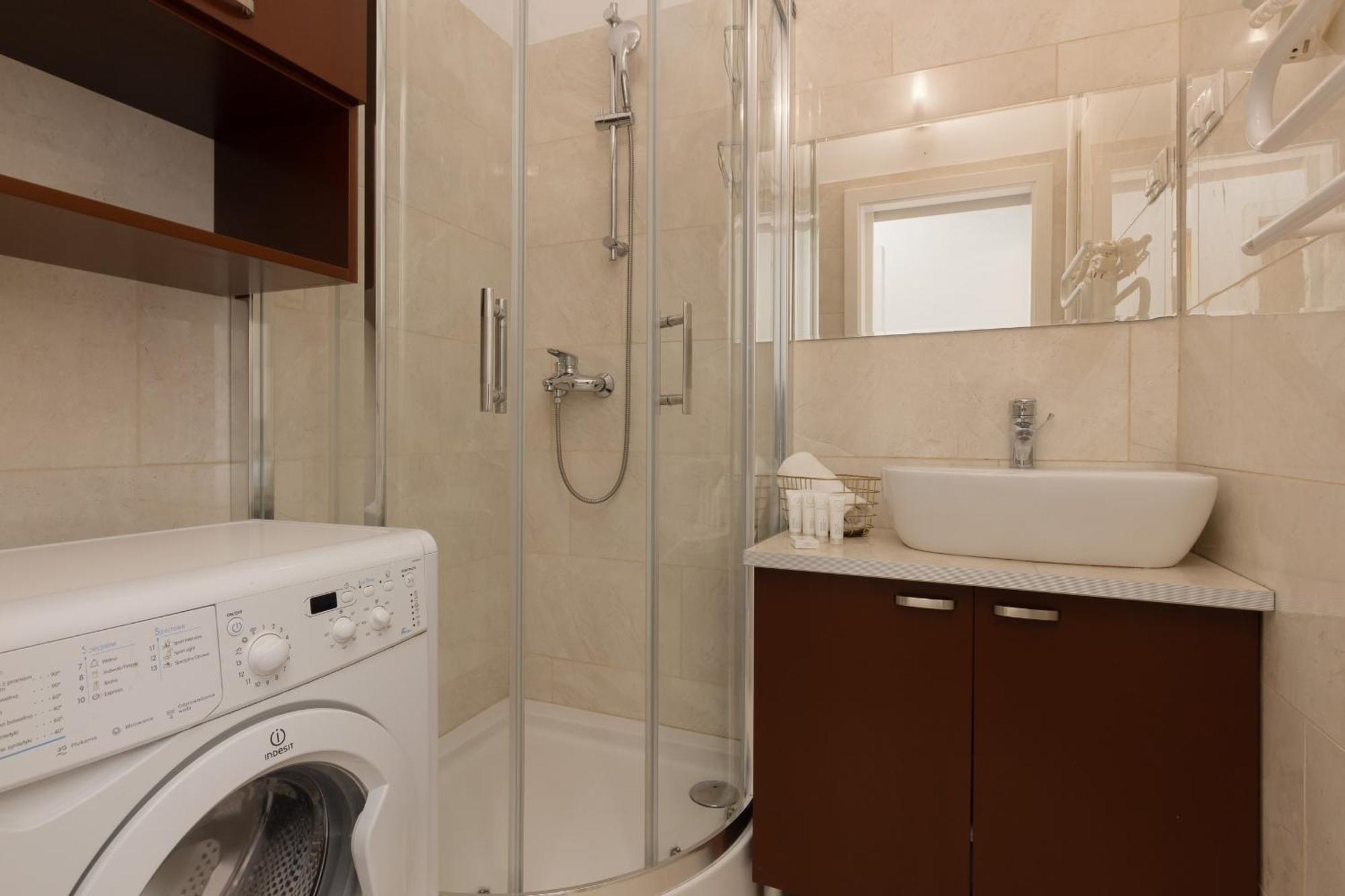 Warsaw New Town Square Apartment For 5 Guests By Noclegi Renters מראה חיצוני תמונה